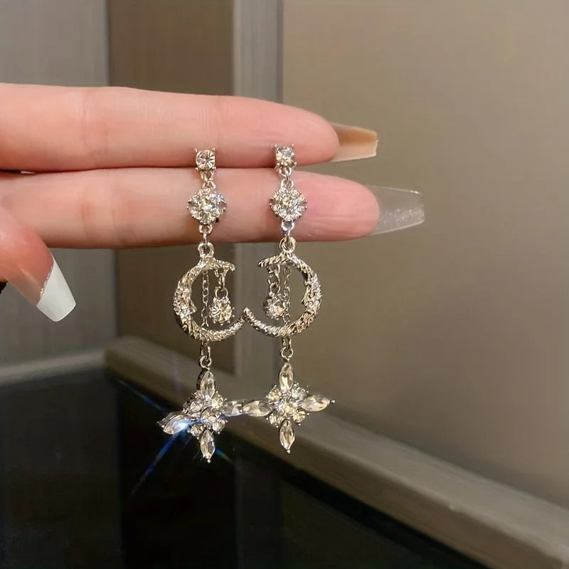 Trendy Shiny Rhinestone Moon Star