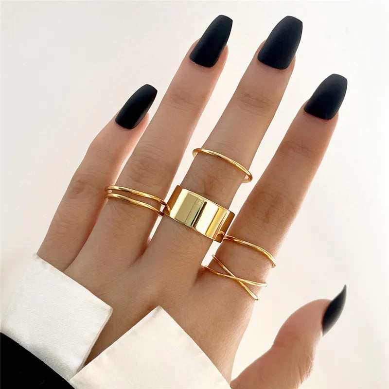 Modyle Boho Gold Color Heart Rings