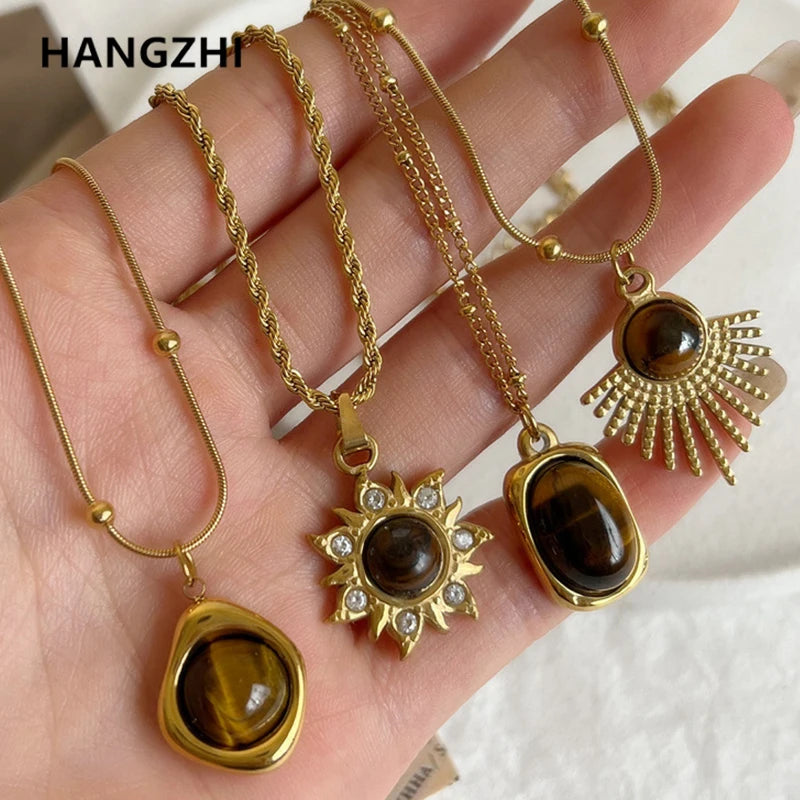 HangZhi Gold Oval Flower Pendant Necklace - Titanium Steel Charm Jewelry for Women