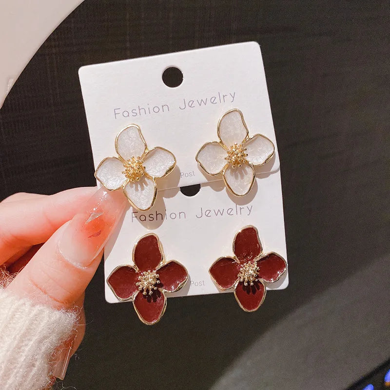 Hibiscus Glaze Flower Stud Earrings – Romantic Korean Wedding Jewelry