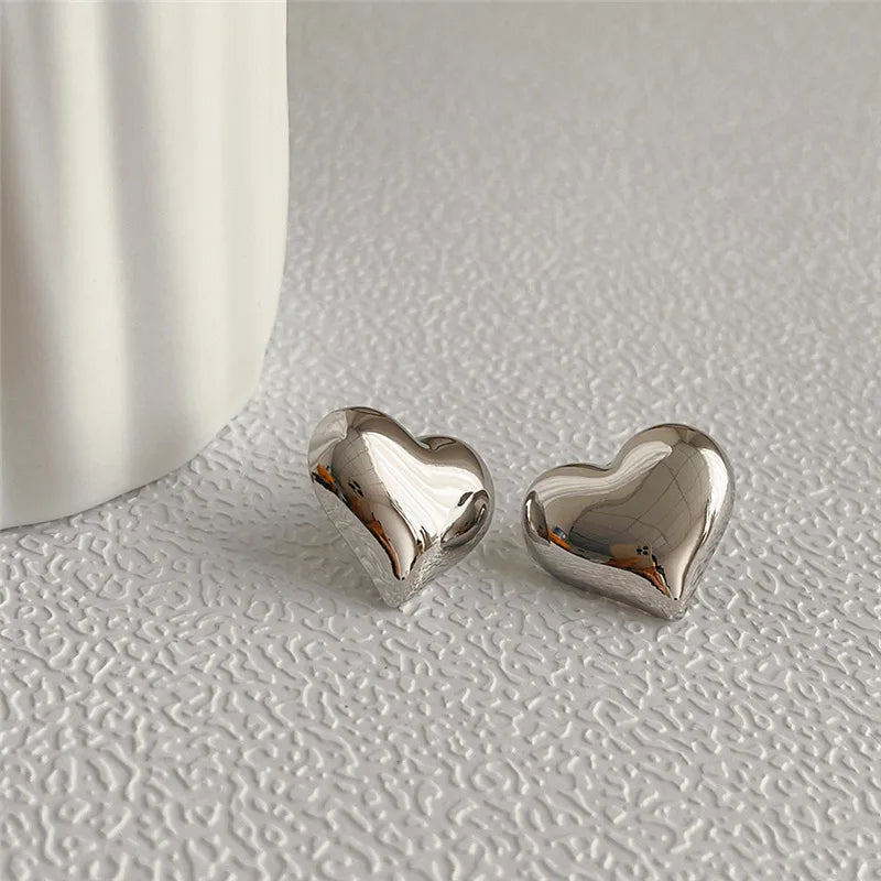 LATS Gold Love Heart Shaped Stud Earrings