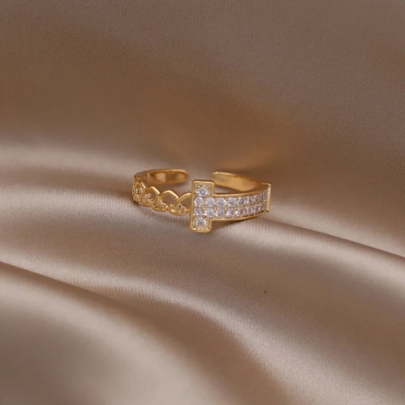 14K Gold Plated Double Love Crystal Ring – Elegant Korean Fashion Jewelry